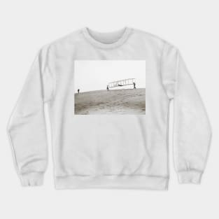 Wright brothers Kitty Hawk glider, 1902 (C023/6443) Crewneck Sweatshirt